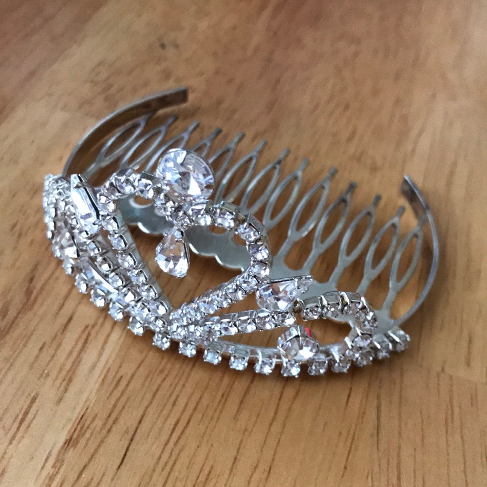 Mini Tiara Comb Heart Metal